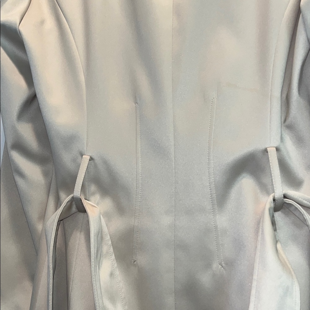 TAHARI Trench Coat Water Repellent Cream Woman’s Size 6 - Picture 6 of 16